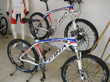 Pinarello fv5 store